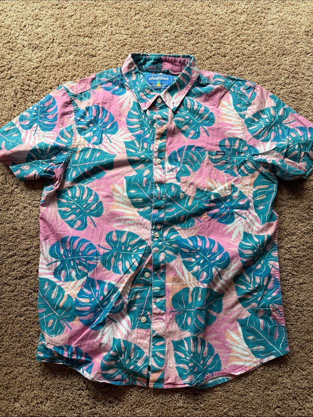 Chubbies men’s size large, tropical, button-down shirt